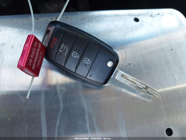 2018 KIA SORENTO 5XYPGDA51JG372762 Photo 10