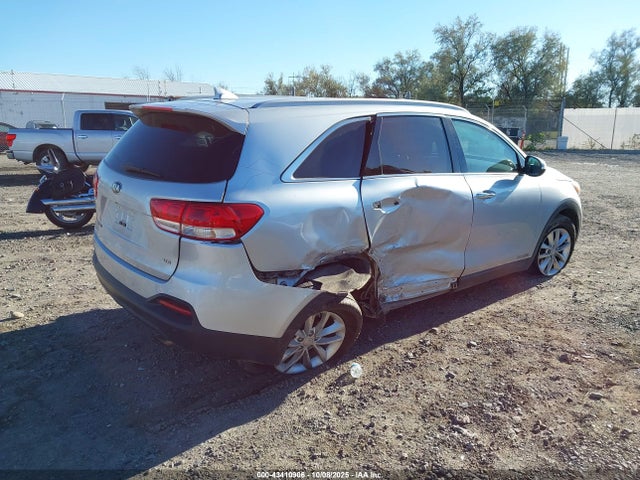 2018 KIA SORENTO 5XYPGDA51JG372762 Photo 3