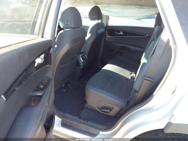 2018 KIA SORENTO 5XYPGDA51JG372762 Photo 7