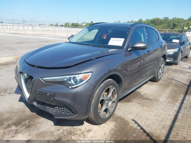 2018 ALFA ROMEO STELVIO ZASFAKPN6J7B80153 Photo 1