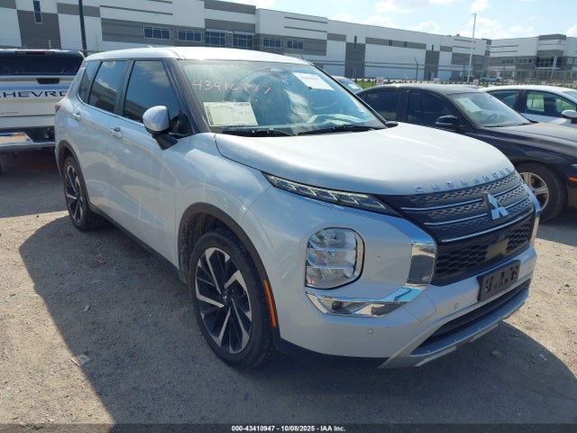 2022 MITSUBISHI OUTLANDER JA4J3UA86NZ021388 Photo 0