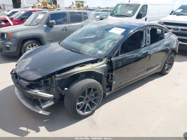 2018 TESLA MODEL 3 5YJ3E1EA7JF157100 Photo 1