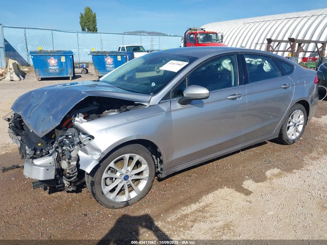 Ford Fusion Hybrid Se 2020 3FA6P0LU1LR115107 Image 2
