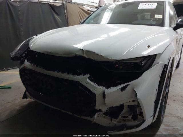 2021 AUDI SQ5 WA1B4AFY3M2044742 Photo 5