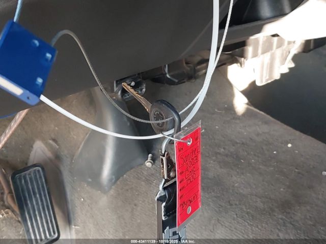 2003 GMC SIERRA 1500 1GTEC14X13Z271529 Photo 10