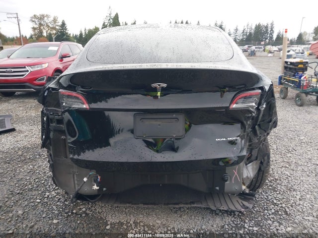 2023 TESLA MODEL Y 7SAYGAEE3PF865147 Photo 5