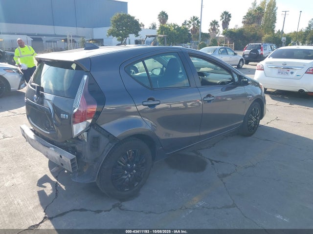 JTDKDTB39F1110165 Toyota 1nz-fxe+1lm