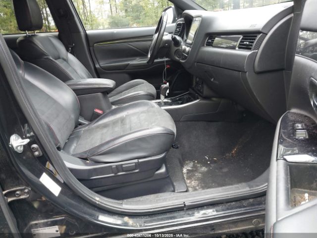 2020 MITSUBISHI OUTLANDER JA4AD3A38LZ022101 Photo 4