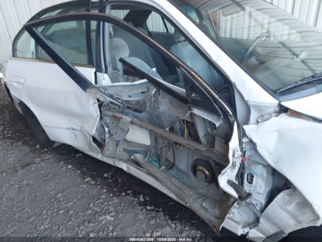 2000 MITSUBISHI GALANT 4A3AA46G8YE061976 Photo 4