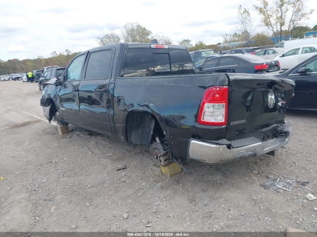 2024 RAM 1500 1C6RRFFG0RN180219 Photo 2