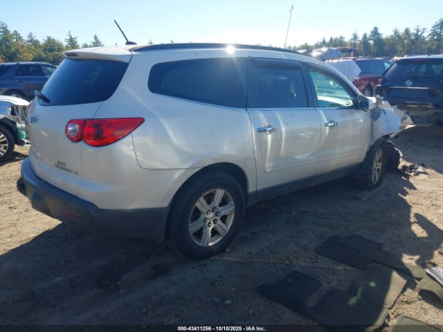 2012 CHEVROLET TRAVERSE 1GNKVJED3CJ341815 Photo 3