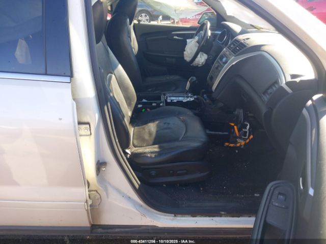 2012 CHEVROLET TRAVERSE 1GNKVJED3CJ341815 Photo 4