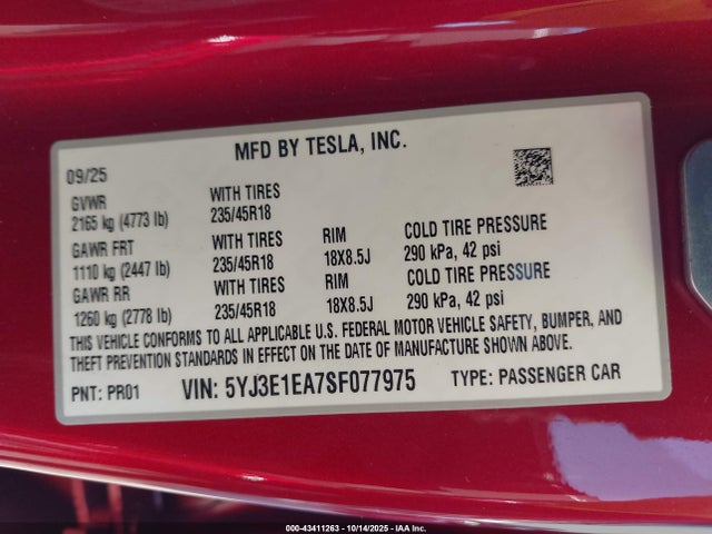 2025 TESLA MODEL 3 5YJ3E1EA7SF077975 Photo 8