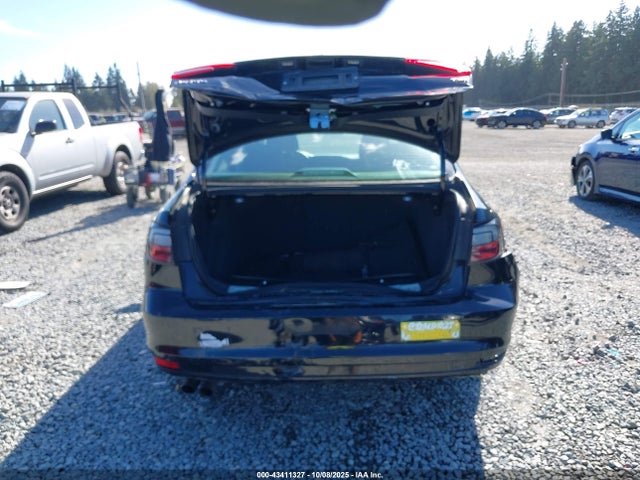 3VW267AJ8GM271593 Volkswagen Jetta 1.4t S
