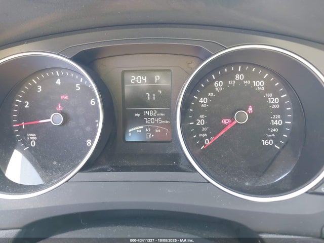 3VW267AJ8GM271593 Volkswagen Jetta 1.4t S
