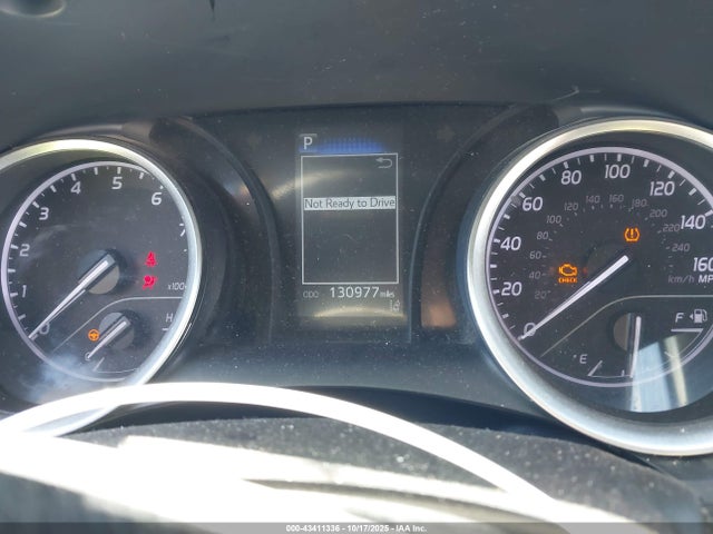Продажа на аукционе авто 2021 Toyota Camry Le, vin: 4T1C11AK6MU592739, номер лота: 43411336