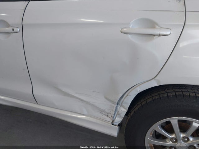 2011 MITSUBISHI OUTLANDER SPORT JA4AP3AUXBZ024382 Photo 5