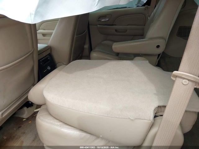 2010 CADILLAC ESCALADE 1GYUKCEF7AR229566 Photo 7