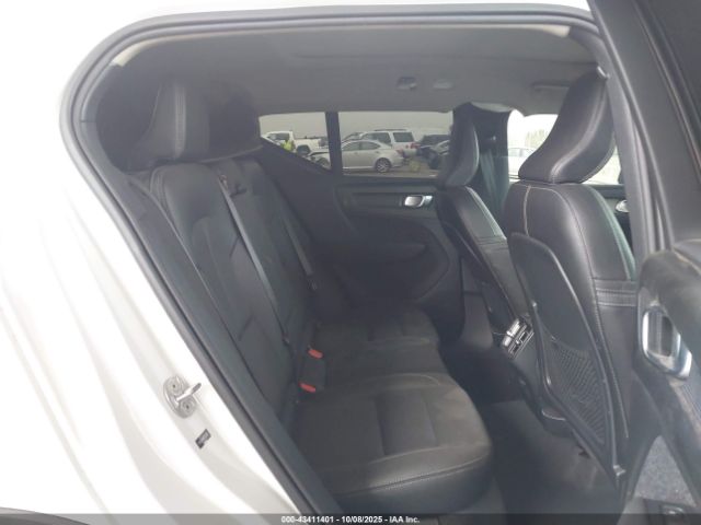 2024 VOLVO XC40 YV4L12UMXR2234356 Photo 7