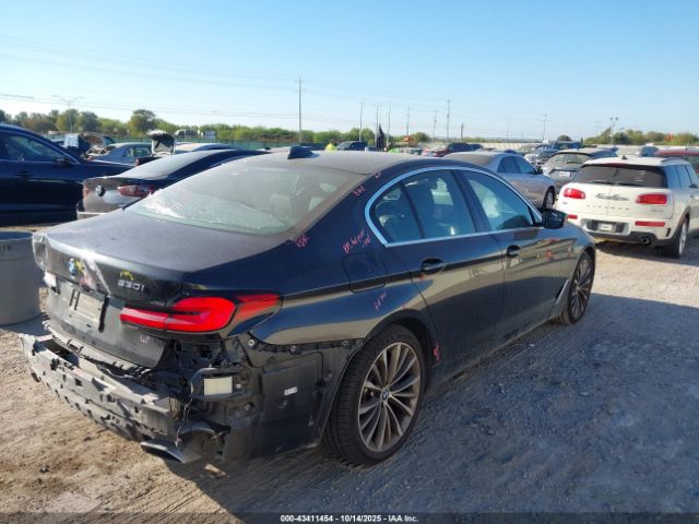 2021 BMW 530I WBA53BH03MWX01368 Photo 3