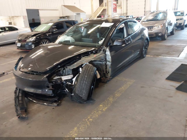 2025 TESLA MODEL 3 5YJ3E1EB0SF069127 Photo 1