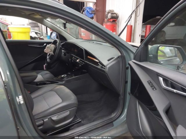 2023 KIA NIRO PLUG-IN HYBRID KNDCS3LF8P5064485 Photo 4