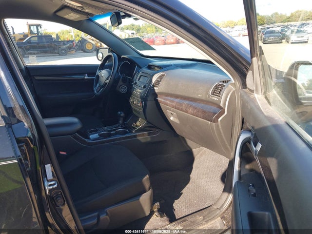 Продаж на аукціоні авто 2014 Kia Sorento Lx, vin: 5XYKT3A66EG512903, номер лоту: 43411681