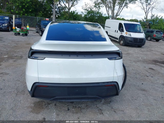 2026 Tesla Model Y Rwd მანქანა იყიდება აუქციონზე, vin: 7SAYGDED0TA456796, აუქციონის ნომერი: 43411683