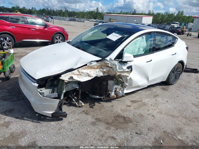 2026 Tesla Model Y Rwd მანქანა იყიდება აუქციონზე, vin: 7SAYGDED0TA456796, აუქციონის ნომერი: 43411683