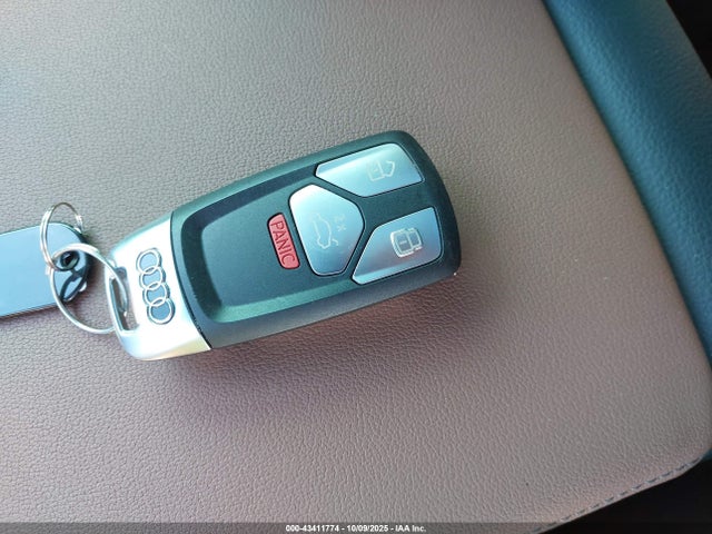 2023 AUDI Q5 WA1GAAFY6P2114916 Photo 10