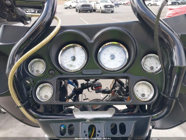 2013 HARLEY-DAVIDSON FLHX 1HD1KBM34DB644107 Photo 6