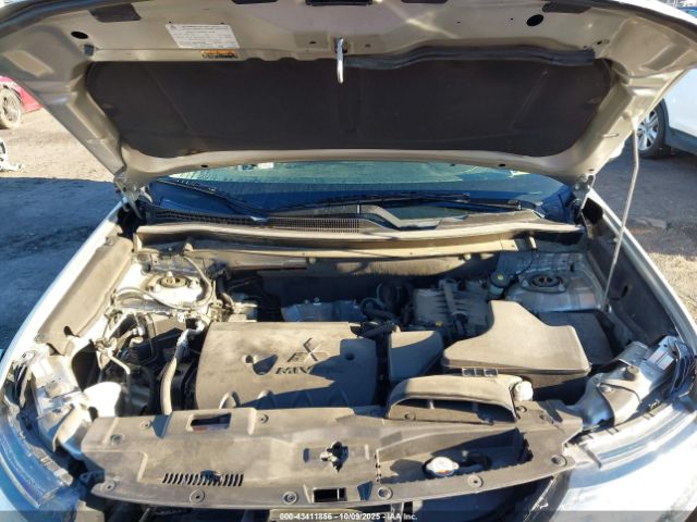 2019 MITSUBISHI OUTLANDER JA4AZ3A30KZ041841 Photo 9