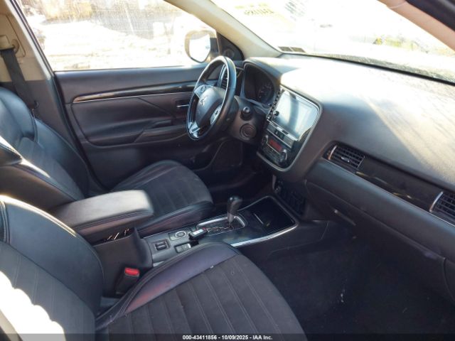 2019 MITSUBISHI OUTLANDER JA4AZ3A30KZ041841 Photo 4