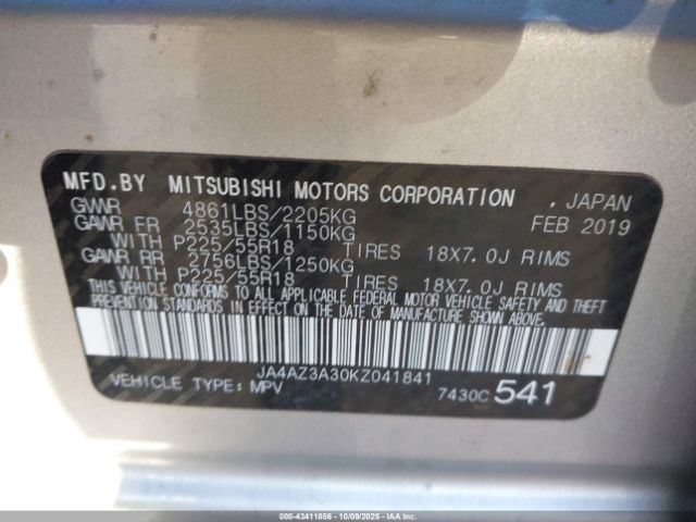 2019 MITSUBISHI OUTLANDER JA4AZ3A30KZ041841 Photo 8