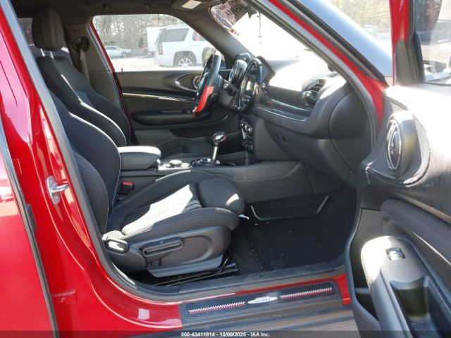 2017 MINI CLUBMAN WMWLU5C54H2E80792 Photo 4