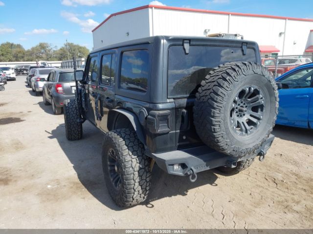 2019 JEEP WRANGLER UNLIMITED 1C4HJXDNXKW682125 Photo 2