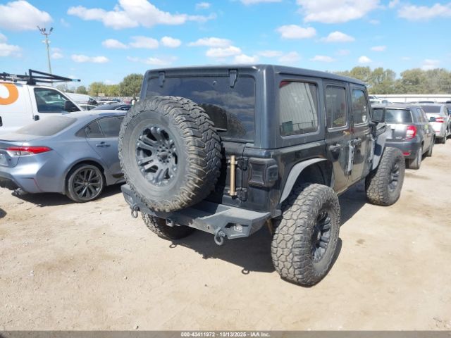 2019 JEEP WRANGLER UNLIMITED 1C4HJXDNXKW682125 Photo 3