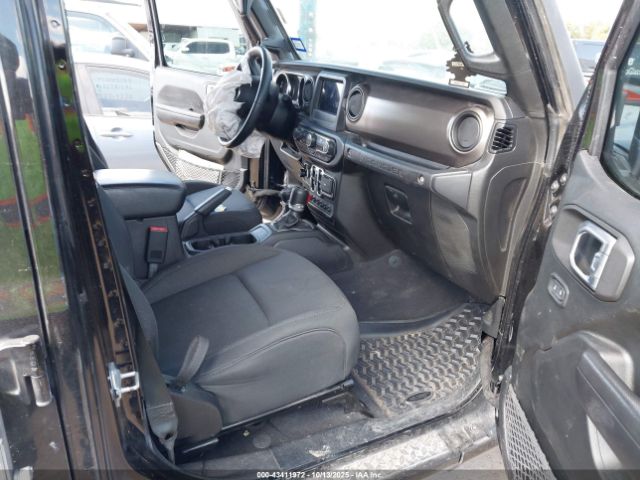 2019 JEEP WRANGLER UNLIMITED 1C4HJXDNXKW682125 Photo 4