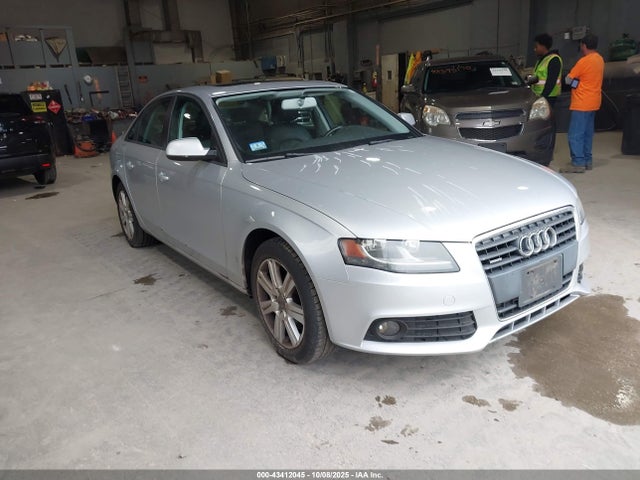 2010 AUDI A4 WAUBFAFL3AN008836 Photo 0