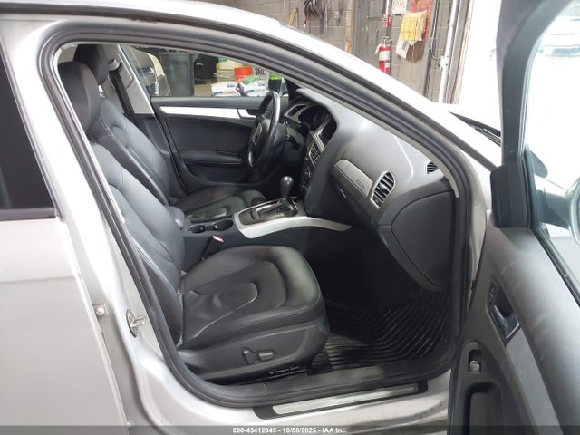 2010 AUDI A4 WAUBFAFL3AN008836 Photo 4