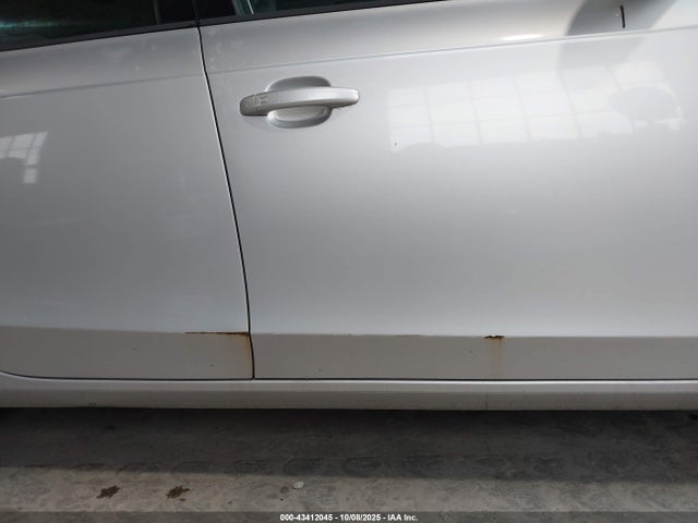 2010 AUDI A4 WAUBFAFL3AN008836 Photo 5