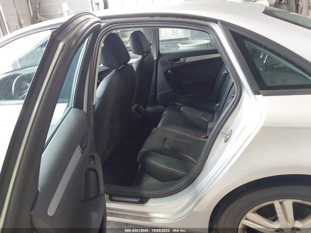 2010 AUDI A4 WAUBFAFL3AN008836 Photo 7