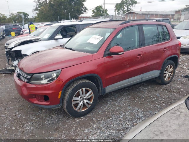 WVGAV7AXXFW014869 Volkswagen 2015