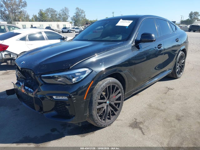 2021 BMW X6 5UXCY8C03M9E15204 Photo 1