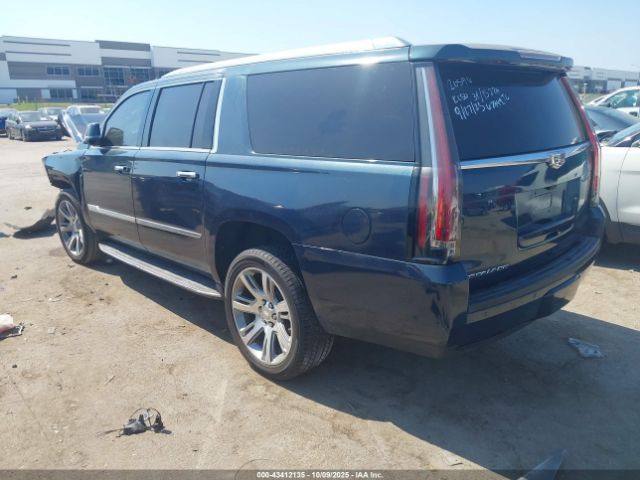 2017 CADILLAC ESCALADE ESV 1GYS3HKJ6HR153763 Photo 2