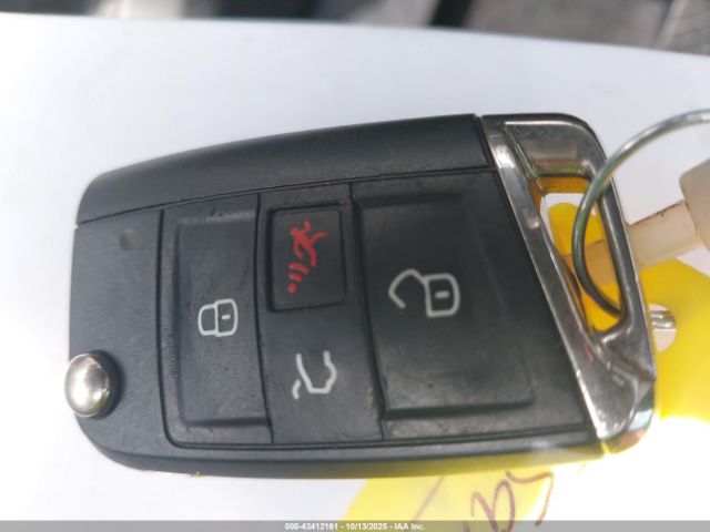 2023 VOLKSWAGEN TIGUAN 3VVRB7AX3PM028664 Photo 10