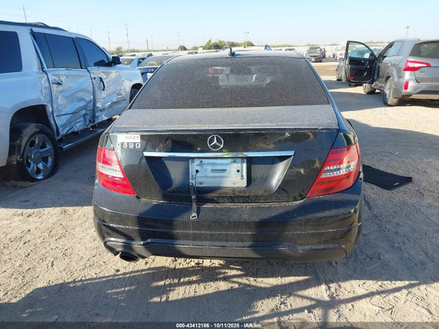 2013 Mercedes-benz C 250 Sport მანქანა იყიდება აუქციონზე, vin: WDDGF4HB0DA769968, აუქციონის ნომერი: 43412186