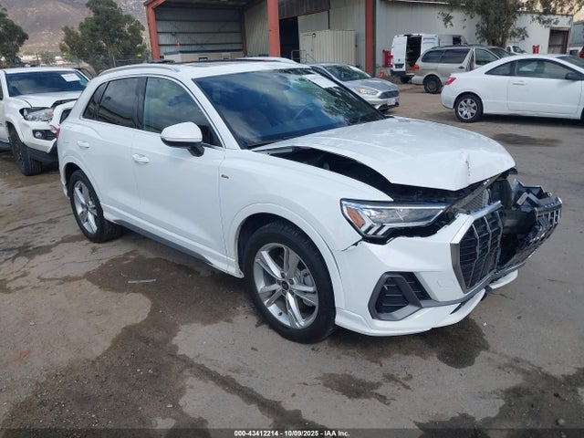 2024 AUDI Q3 WA1DECF34R1042095 Photo 0