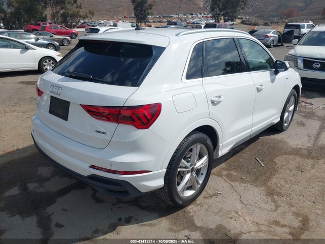 2024 AUDI Q3 WA1DECF34R1042095 Photo 3