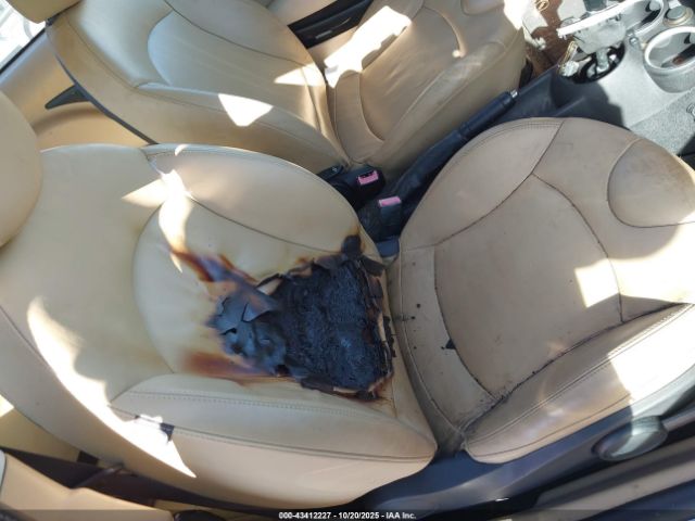 2010 MINI COOPER S WMWMF7C56ATZ34628 Photo 5